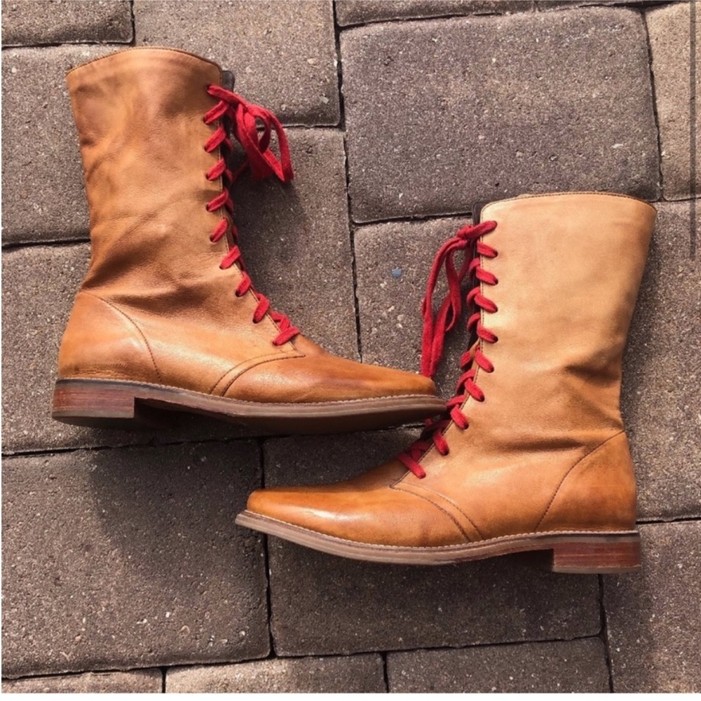 Cole Haan & Nike Air Collab (7.5) Air Tyler Lace Up Boot in Woodbury Leather